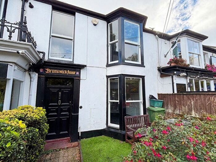 4 Bedroom Property To Rent In Brunswick Place, Dawlish, EX7