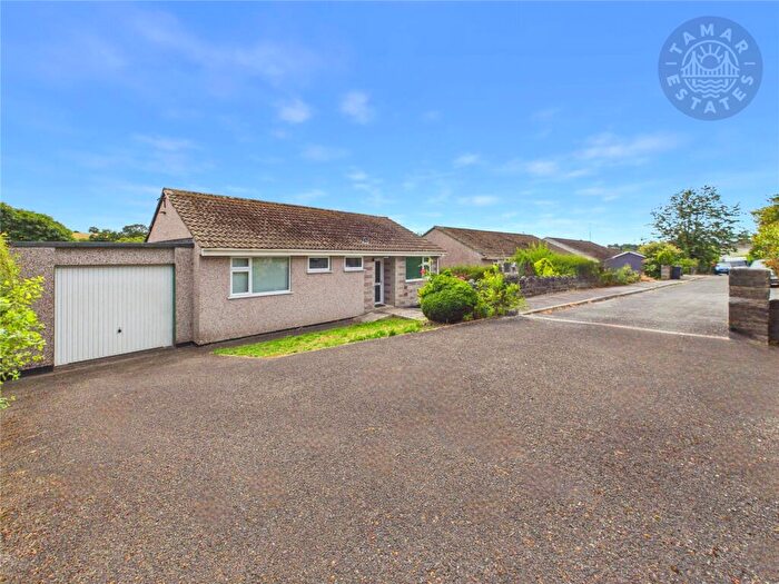 2 Bedroom Bungalow For Sale In Allen Vale, Liskeard, Cornwall, PL14