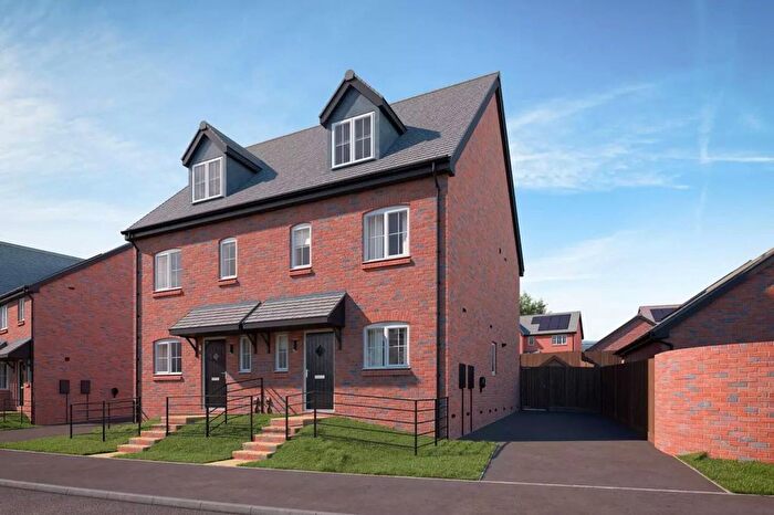 3 Bedroom Semi-Detached House For Sale In The Spinner, Hempsted, Gloucester, GL2