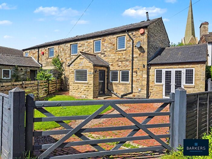 3 Bedroom Cottage For Sale In Town Gate, Scholes, Cleckheaton, BD19