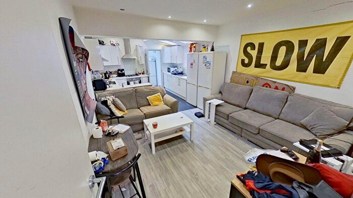 8 Bedroom House To Rent In Rookery Road, Selly Oak, Birmingham, B29