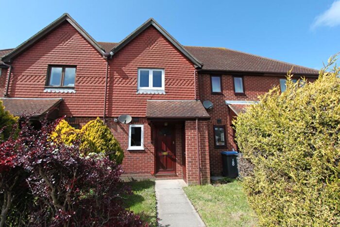 2 Bedroom House To Rent In Hancocks Field, Deal, CT14