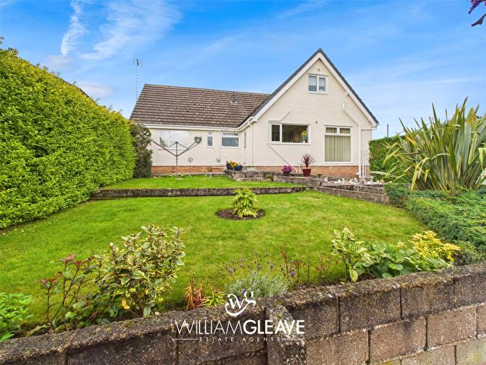 4 Bedroom Detached Bungalow For Sale In Hill View Road, Llanrhos, Llandudno, Conwy, LL30