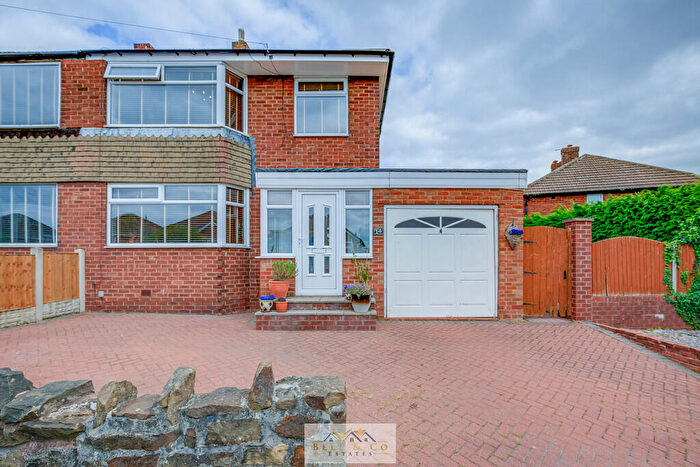 3 Bedroom Semi-Detached House For Sale In Cherry Tree Road, Wales, Sheffield, S26