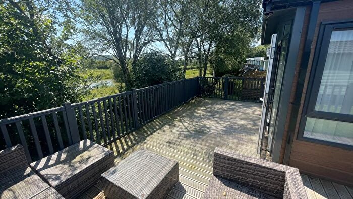 2 Bedroom Lodge For Sale In Lake View, Hall More Caravan Park, Hale, LA7