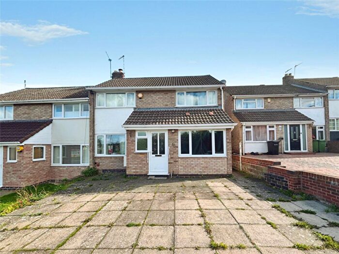 4 Bedroom Semi-Detached House To Rent In Briar Meads, Oadby, Leicester, Leicestershire, LE2