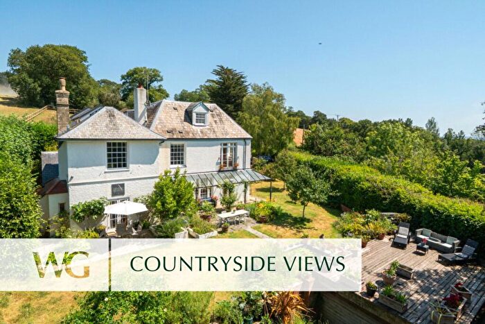 6 Bedroom Detached House For Sale In Stoke Hill, Exeter, EX4