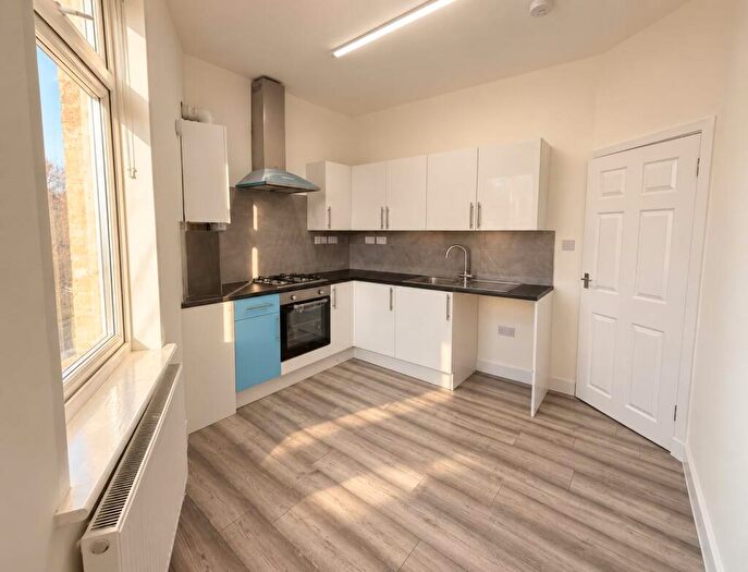 2 Bedroom Flat To Rent In Flat First Floor, Plashet Grove, East Ham, Newham, London, E6