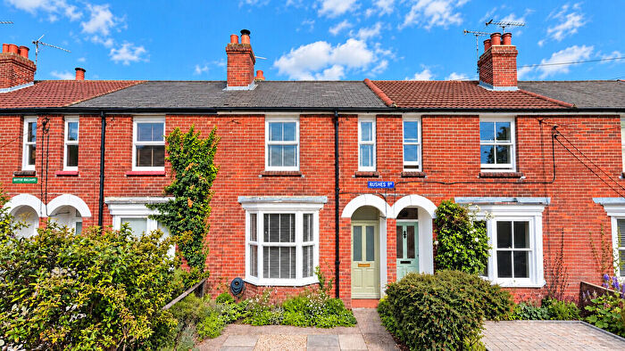 2 Bedroom Terraced House For Sale In Rushes Road, Petersfield, Hampshire, GU32