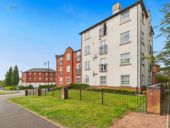 2 Bedroom Apartment For Sale In Horseshoe Crescent, Great Barr, B43