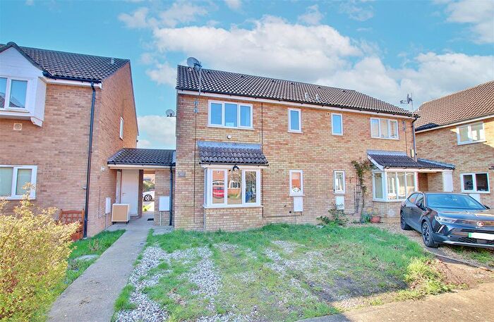 1 Bedroom Detached House To Rent In Derwent Close, St. Ives, PE27