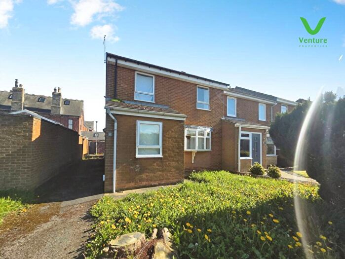 3 Bedroom End Of Terrace House For Sale In Swingfield Close, Crook, Durham, DL15