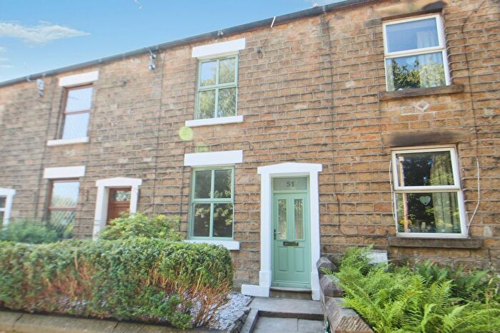 3 Bedroom Terraced House For Sale In Shaw Lane, Glossop, Derbyshire, SK13