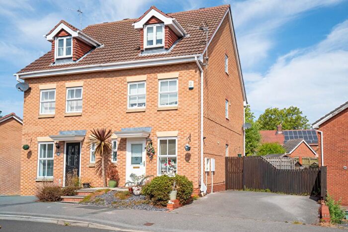 3 Bedroom Semi-Detached House For Sale In Tedder Road, York, YO24
