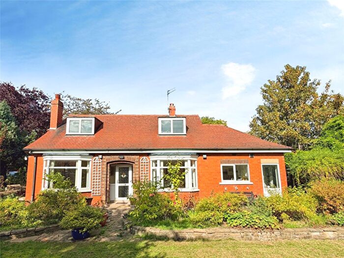 4 Bedroom Bungalow For Sale In May Avenue, Doncaster, South Yorkshire, DN4