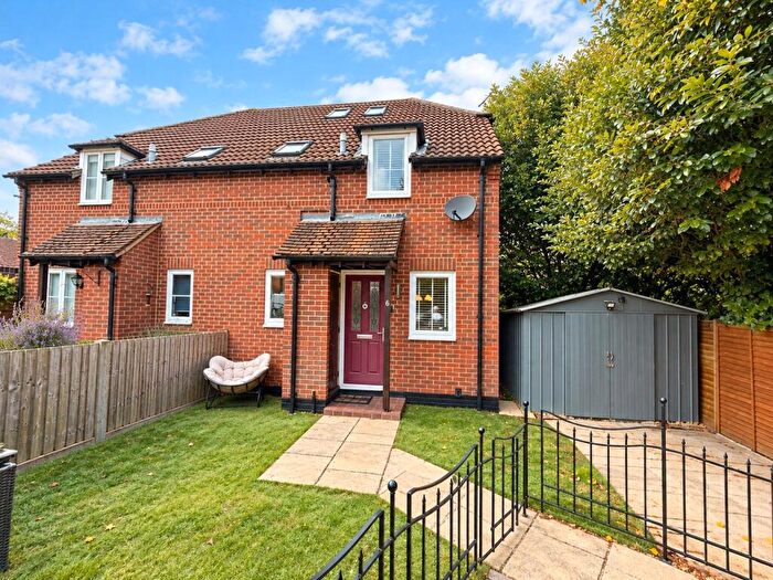 1 Bedroom Terraced House For Sale In Rosehip Way, Lychpit, Basingstoke, RG24