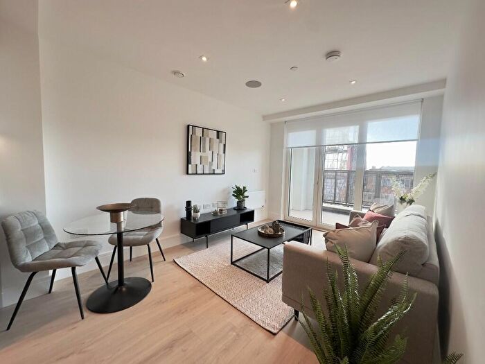 1 Bedroom Apartment To Rent In Sutton Park House, Carshalton Road, Sutton, SM1