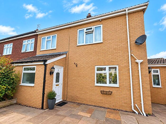 3 Bedroom End Of Terrace House To Rent In Grayle Road, Henbury, Bristol, BS10