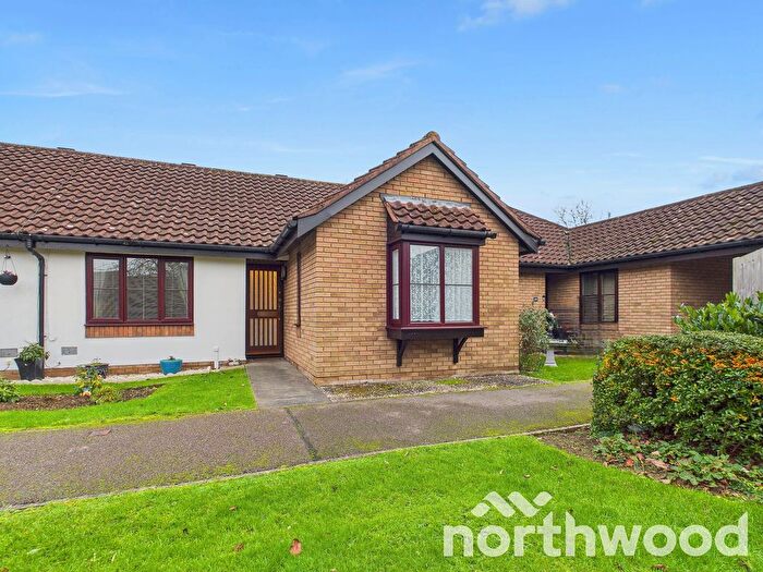2 Bedroom Bungalow For Sale In Meridian Court, Singleton, Ashford, TN23