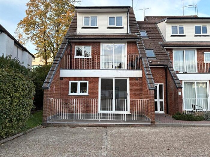 1 Bedroom Flat For Sale In Brasted Close, Orpington, BR6