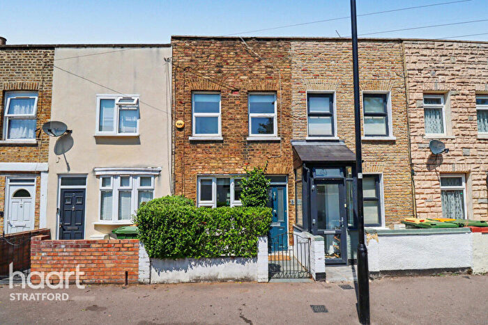 2 Bedroom Terraced House For Sale In Suffolk Street, London, E7
