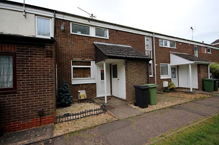 3 Bedroom House To Rent In Shelley Road, Wellingborough, NN8