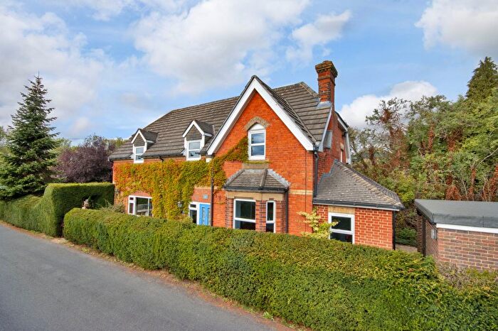 4 Bedroom Detached House For Sale In Honey Pot Lane, Kemsing, Sevenoaks, Kent, TN15