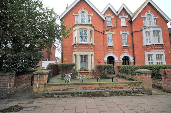 1 Bedroom Flat To Rent In The Mews, De Parys Avenue, Bedford, MK40