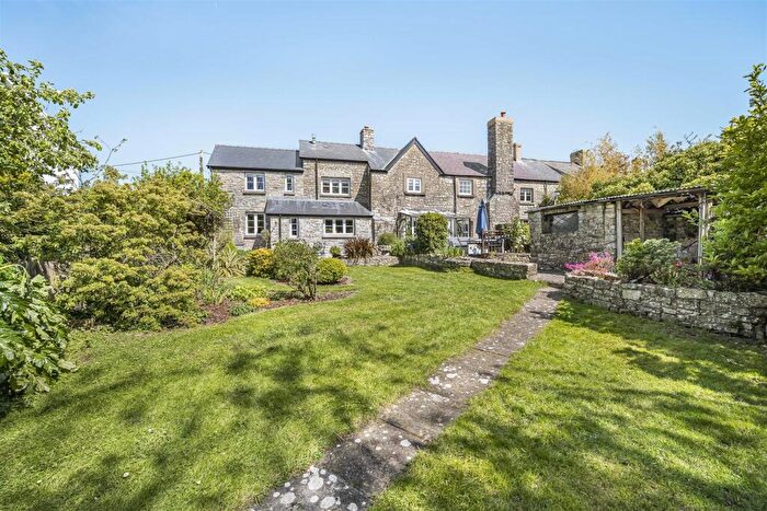 4 Bedroom Country House For Sale In Llanmaes, Llantwit Major, CF61