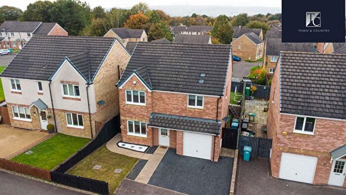 4 Bedroom Villa For Sale In Clifford Path, Muirhead, Glasgow, G69