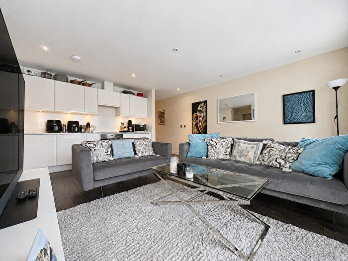 1 Bedroom Flat For Sale In Southlands Road, Bromley, BR2