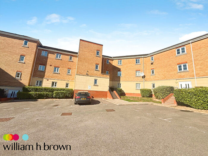 2 Bedroom Property To Rent In Purfleet, Essex, RM19