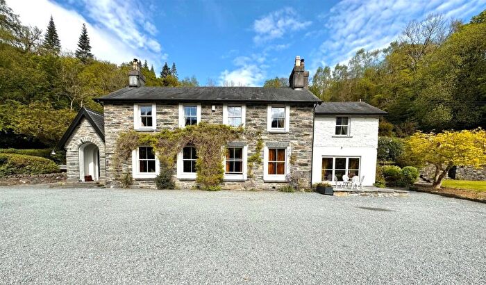 6 Bedroom Detached House For Sale In Betws Y Coed, LL24