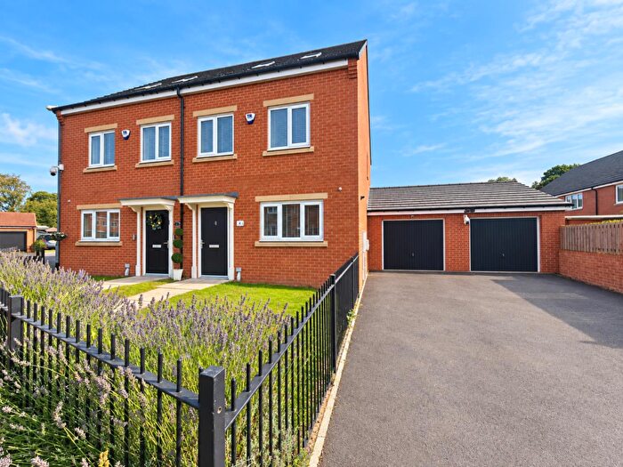 4 Bedroom Semi-Detached House For Sale In Haydock Drive, Darlington, DL1