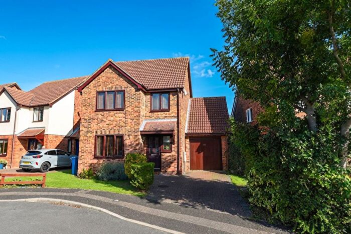 4 Bedroom Detached House For Sale In Barn Close, Hartford, PE29