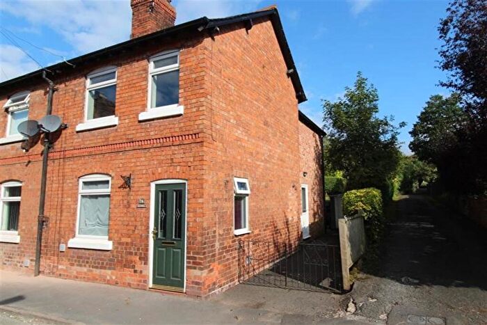 2 Bedroom End Of Terrace House To Rent In Park Road, Tarporley, CW6