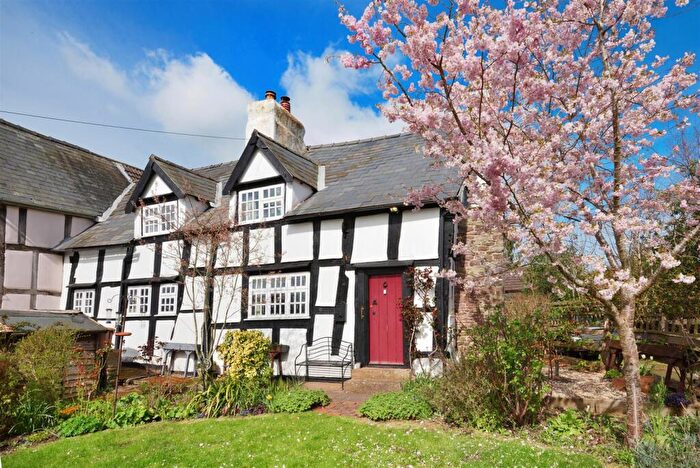 House For Sale In Staunton-On-Wye, Hereford, HR4