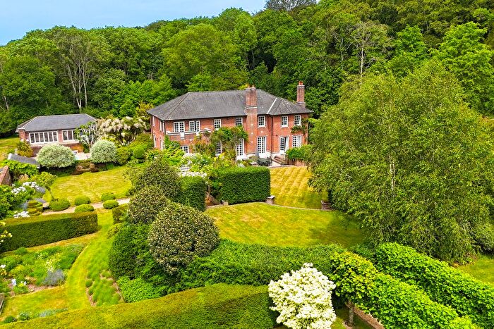 6 Bedroom Detached House For Sale In Danes Road, Awbridge, Romsey, SO51