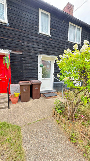 3 Bedroom Terraced House To Rent In Stone Close, Dagenham, RM8