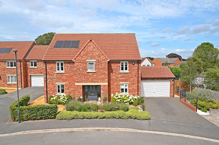 5 Bedroom Detached House For Sale In St. Thomas's Way, Green Hammerton, YO26