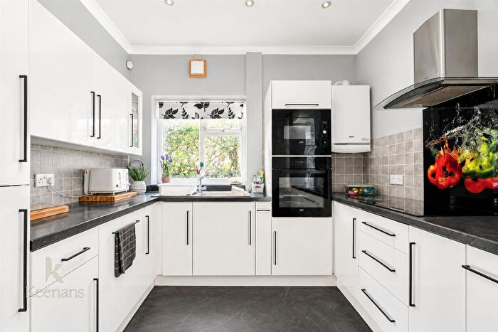 2 Bedroom Detached Bungalow For Sale In Underley Street, Burnley, BB10