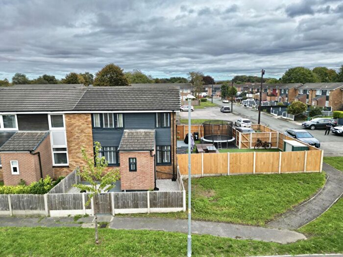 5 Bedroom Terraced House For Sale In Hurst Avenue, Sale, Trafford, M33