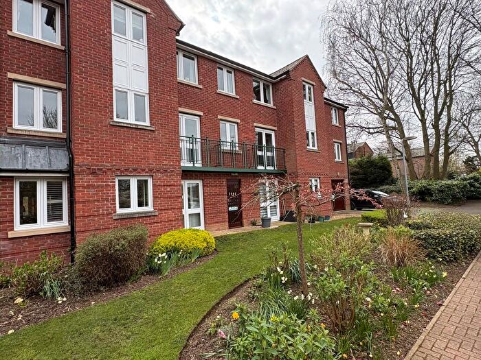 1 Bedroom Apartment For Sale In Georgian Court, Spalding, PE11