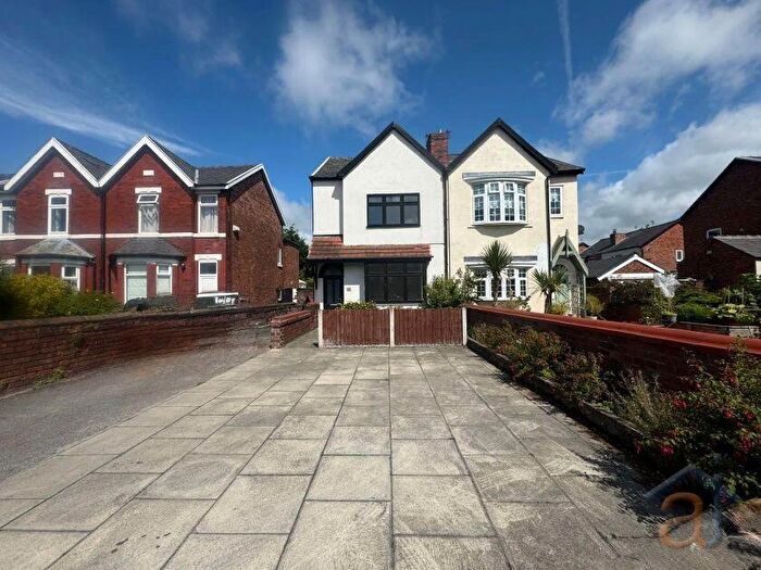 5 Bedroom Semi-Detached House For Sale In Wennington Road, Southport, Churchtown, PR9