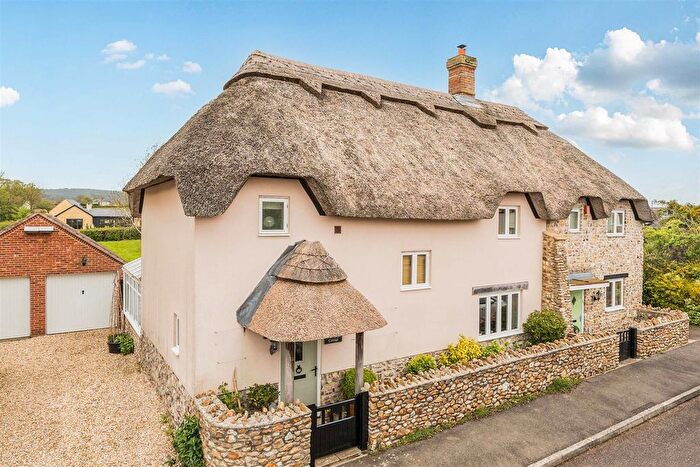 3 Bedroom Semi-Detached House For Sale In Standerwick Orchard, Broadway, Ilminster, TA19