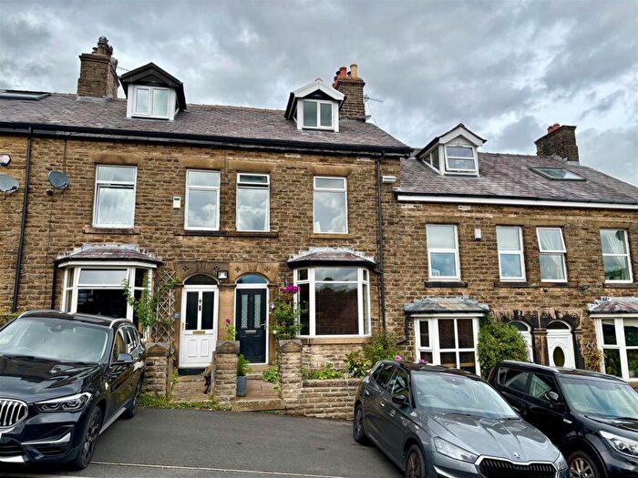4 Bedroom House For Sale In Cresswell Street, New Mills, High Peak, SK22