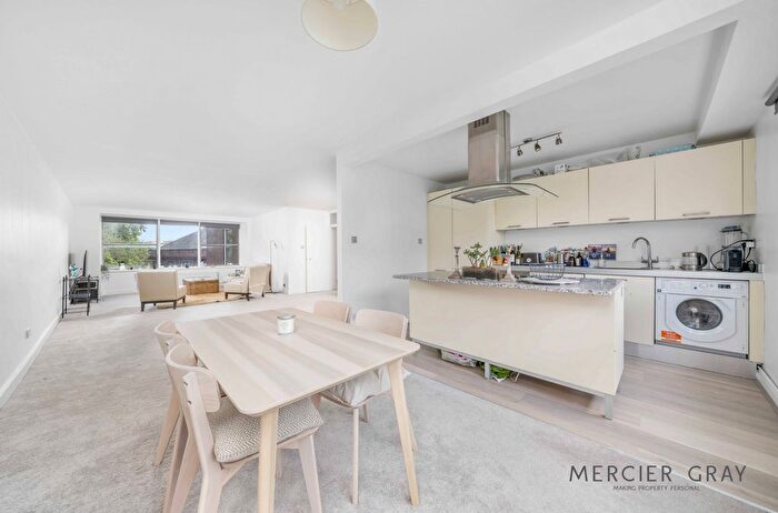 2 Bedroom Flat For Sale In Darwin Court, Gloucester Avenue, Primrose Hill, NW1