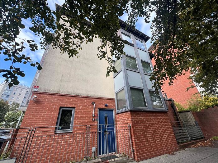 4 Bedroom Property For Sale In Bell Barn Road, Birmingham, West Midlands, B15