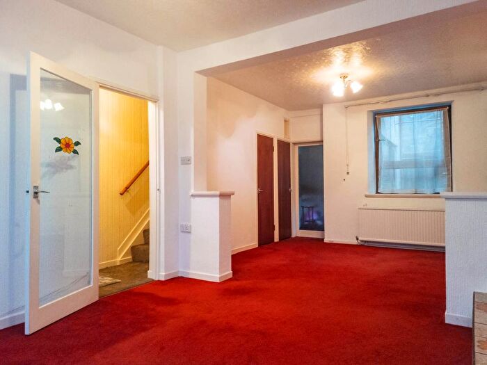 2 Bedroom Property To Rent In Graig Terrace, City Centre, Swansea, SA1