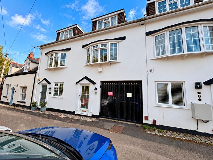 2 Bedroom Town House For Sale In Church Street, Burbage, Hinckley, LE10
